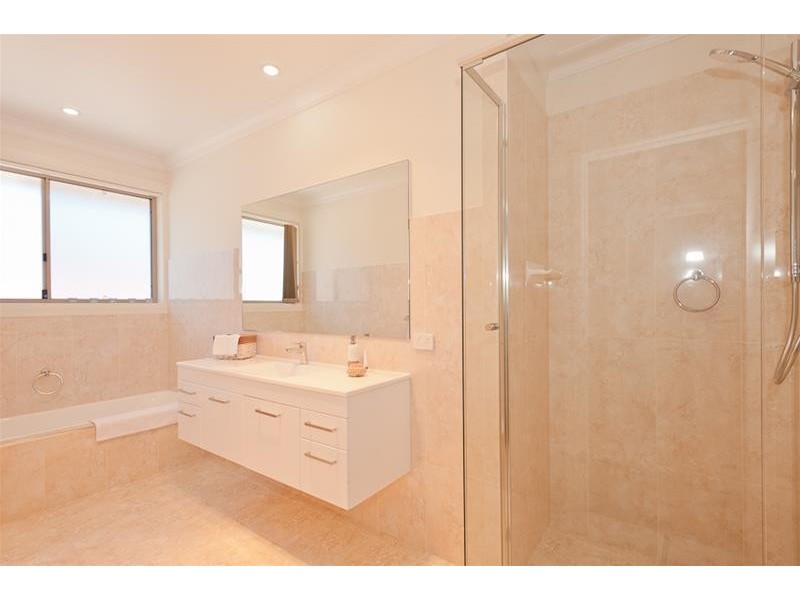 6 Baywood Drive, Black Head NSW 2430