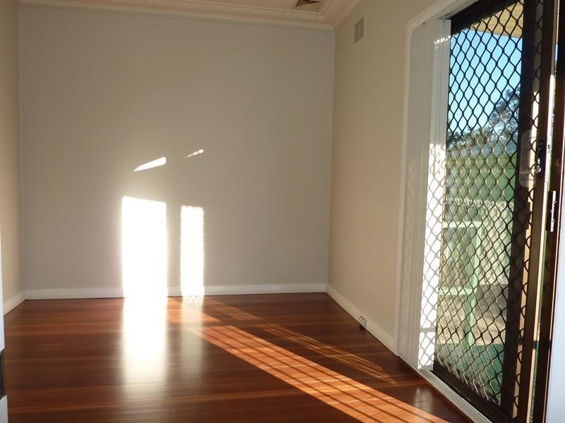 27 Bahtoo Parade, Taree NSW 2430