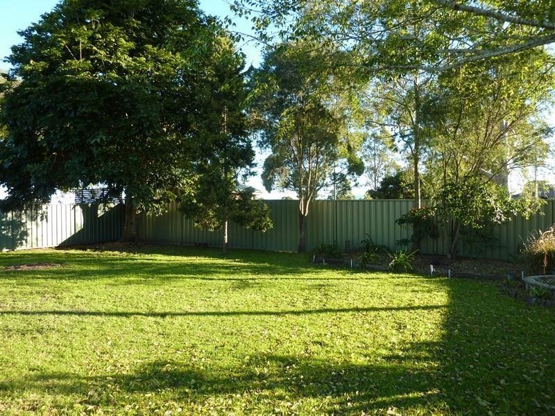 27 Bahtoo Parade, Taree NSW 2430
