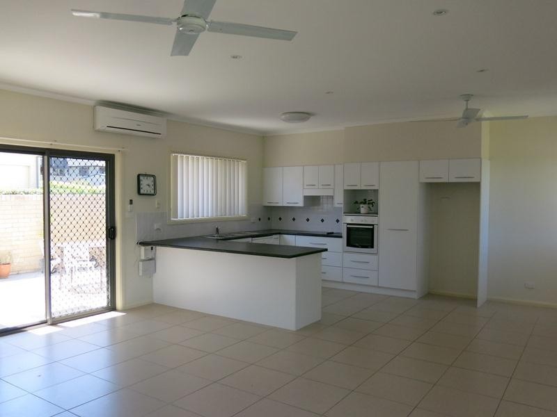 1/11 John Hall Drive, Taree NSW 2430