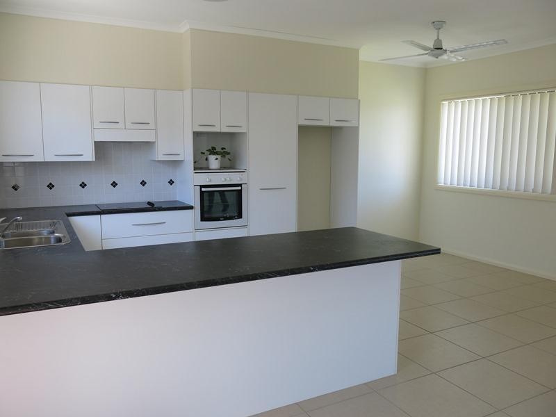 1/11 John Hall Drive, Taree NSW 2430