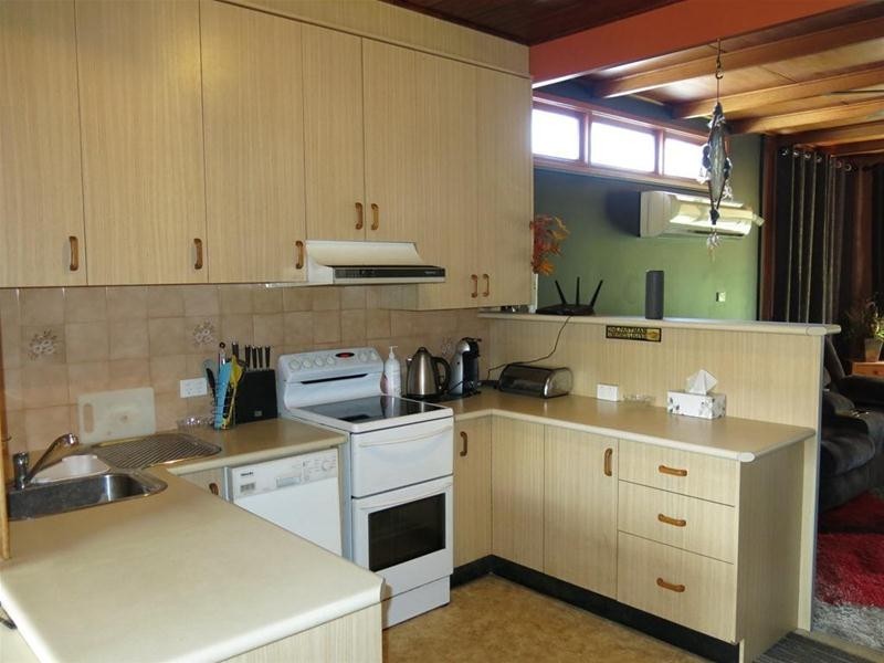 20 Bayview Crescent, Taree NSW 2430