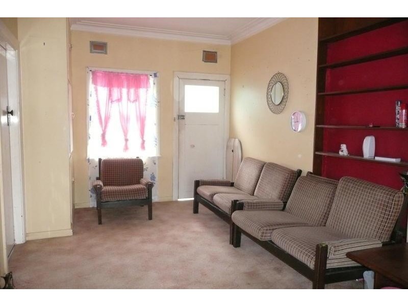 38 Crescent Avenue, Taree NSW 2430