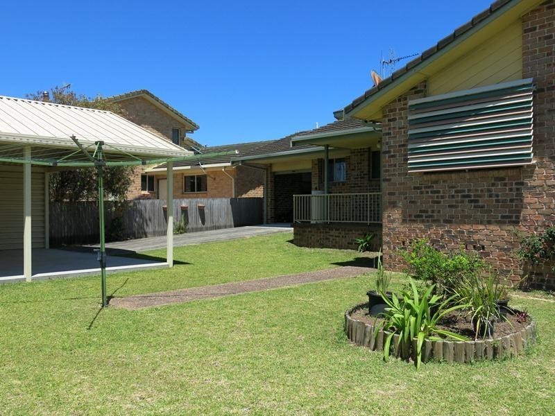 15 Suni Drive, Old Bar NSW 2430