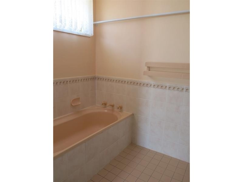 15 Suni Drive, Old Bar NSW 2430