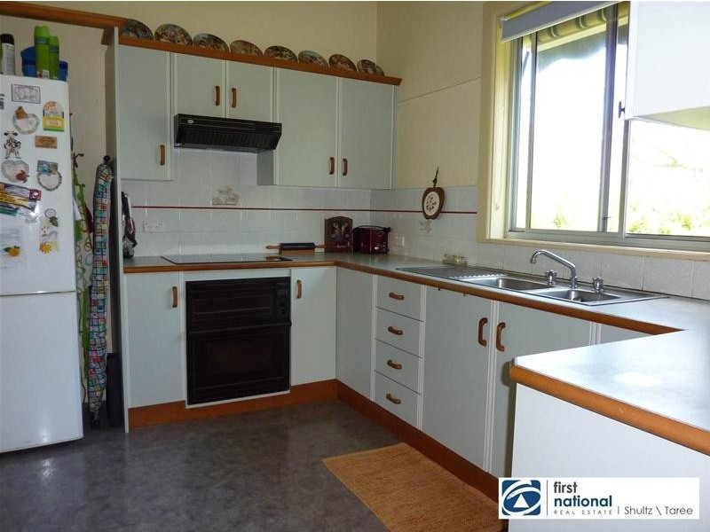 55 Wingham Road, Taree NSW 2430