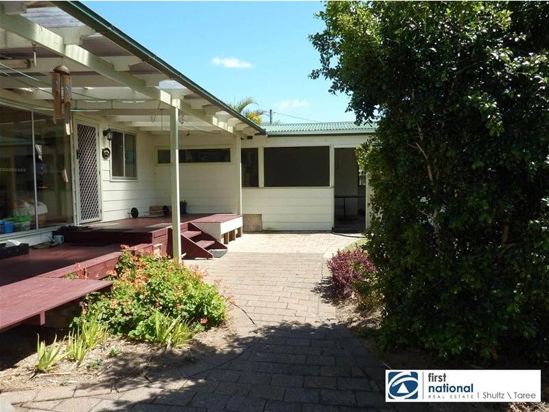 55 Wingham Road, Taree NSW 2430