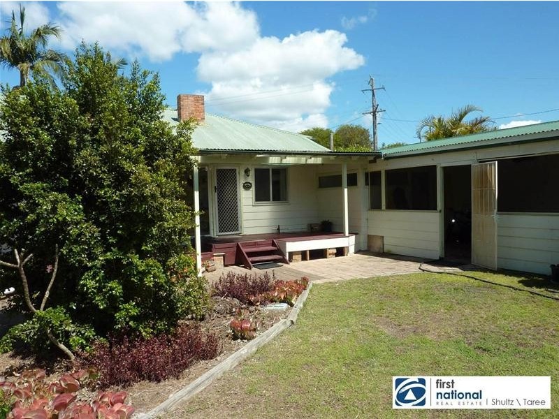 55 Wingham Road, Taree NSW 2430