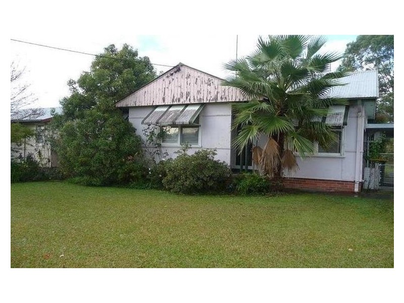 11 Plummer Street, Taree NSW 2430