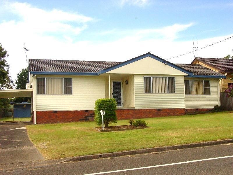 9 Muldoon Street, Taree NSW 2430