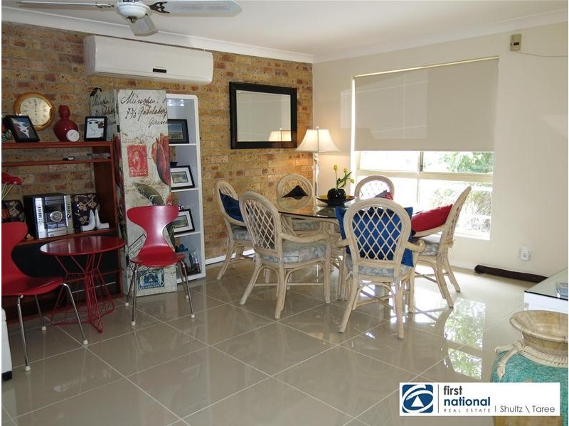 80 Kanangra Drive, Taree NSW 2430