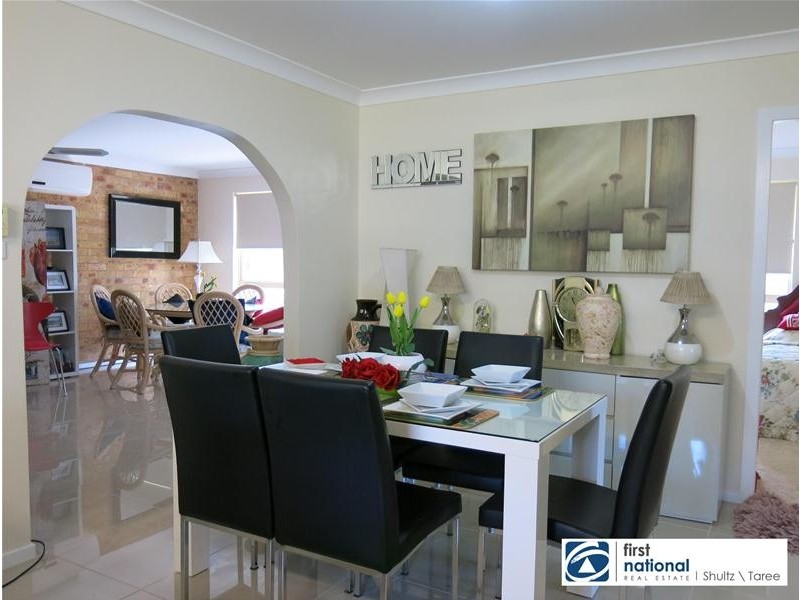 80 Kanangra Drive, Taree NSW 2430