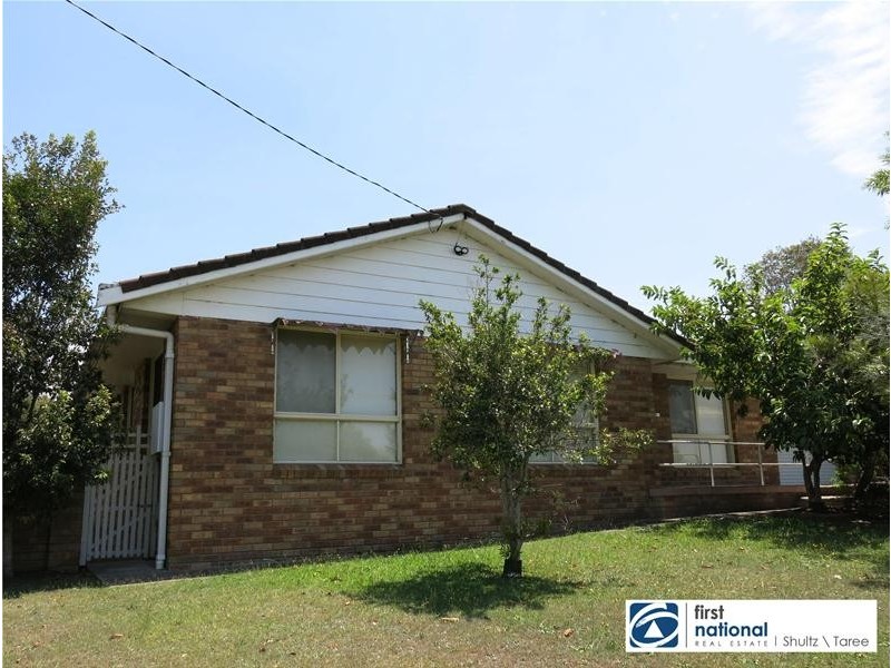 80 Kanangra Drive, Taree NSW 2430