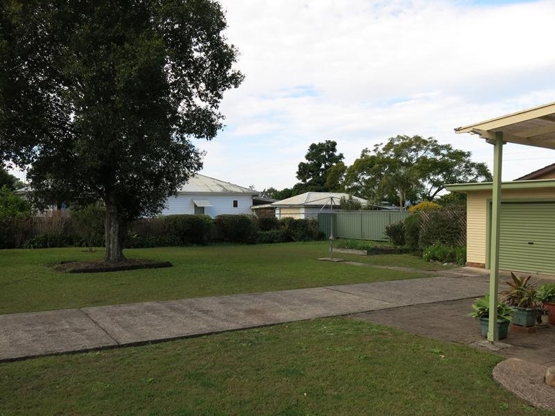 29 Wingham Road, Taree NSW 2430