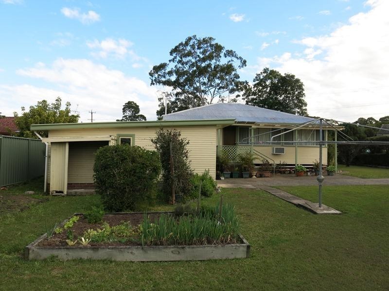 29 Wingham Road, Taree NSW 2430
