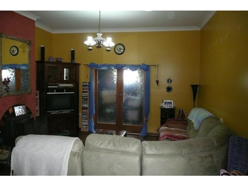 18 Winter Street, Tinonee NSW 2430