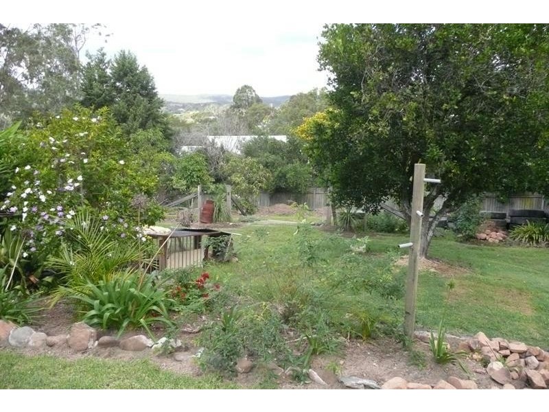 18 Winter Street, Tinonee NSW 2430