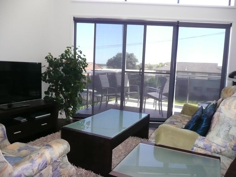 2/6 Ocean Drive, Wallabi Point NSW 2430