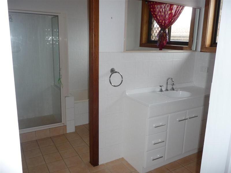 22 Bryan Street, Old Bar NSW 2430