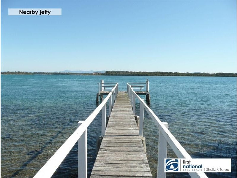 15 Manning Street, Manning Point NSW 2430