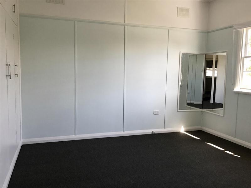 32 Edinburgh Drive, Taree NSW 2430