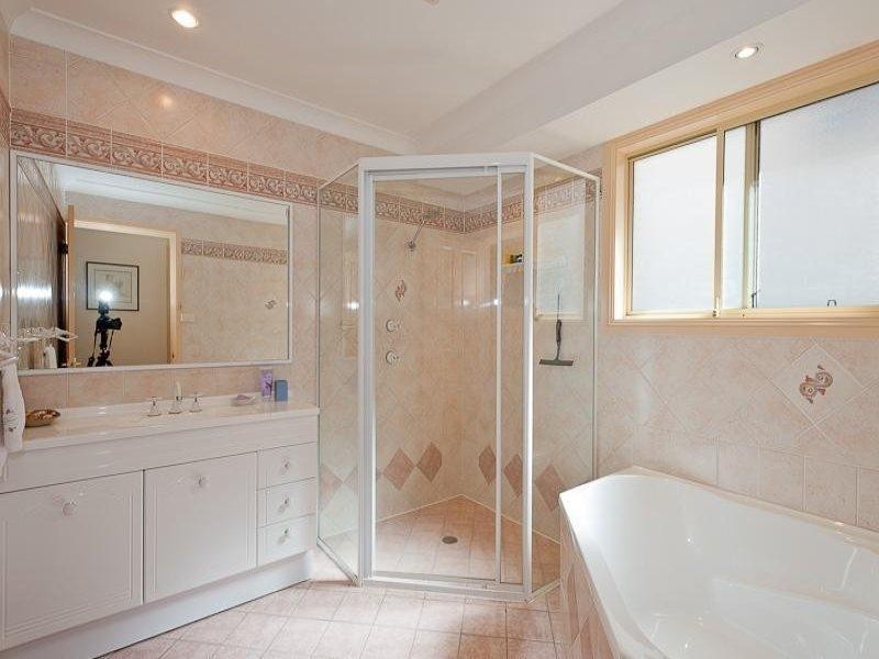 12 Nagle Close, Taree NSW 2430