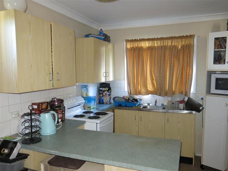 8 Deakin Crescent, Taree NSW 2430