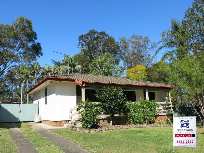13 Cook Place, Taree NSW 2430