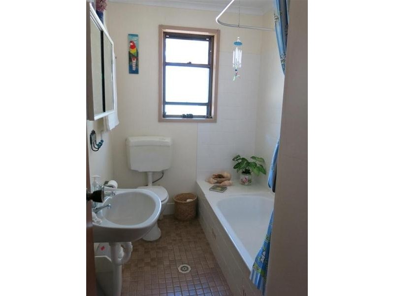 13 Cook Place, Taree NSW 2430