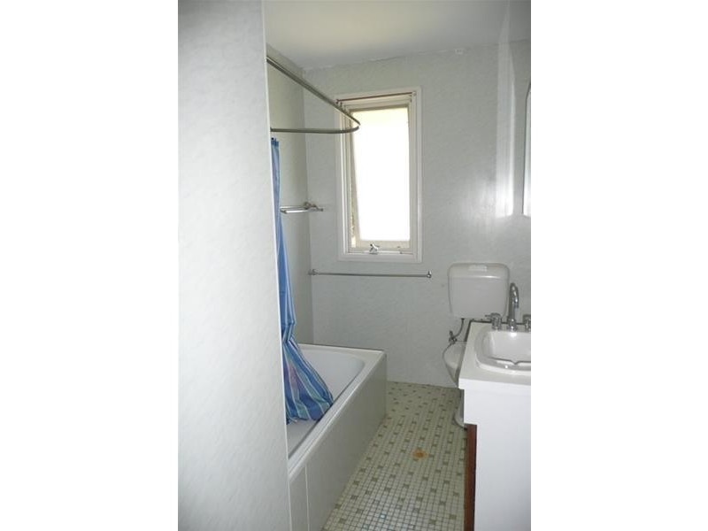 19 Valerie Street, Taree NSW 2430