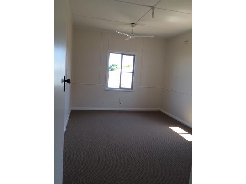 34 McRae Avenue, Taree NSW 2430