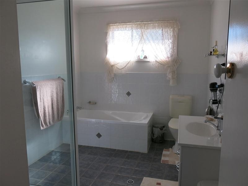 48 Wingham Road, Taree NSW 2430