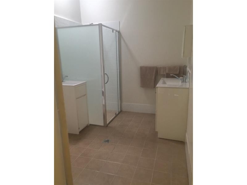 27 Commerce Street, Taree NSW 2430