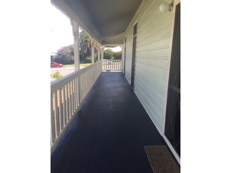 27 Commerce Street, Taree NSW 2430