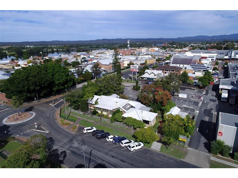 22 Macquarie Street, Taree NSW 2430