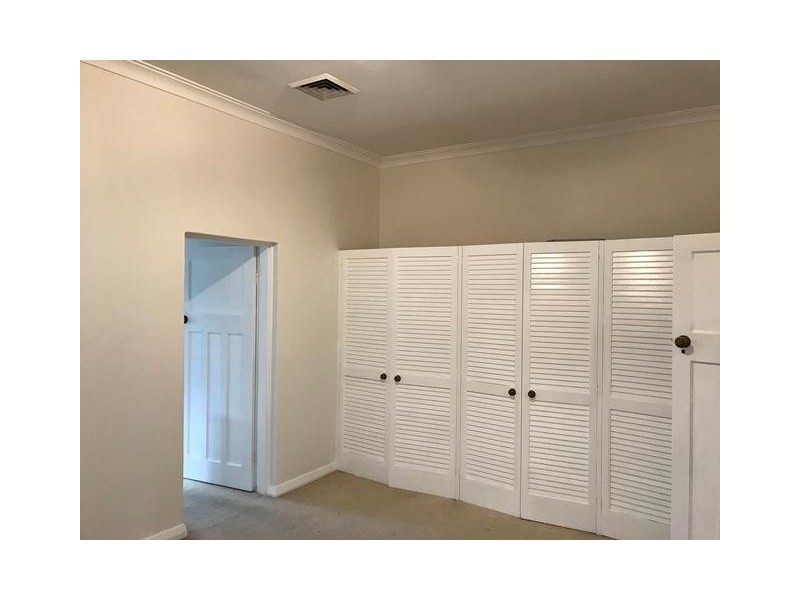 22 Macquarie Street, Taree NSW 2430