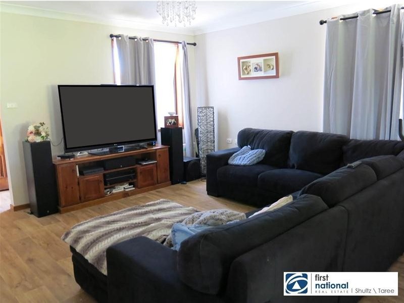 19 Sheppard Street, Old Bar NSW 2430