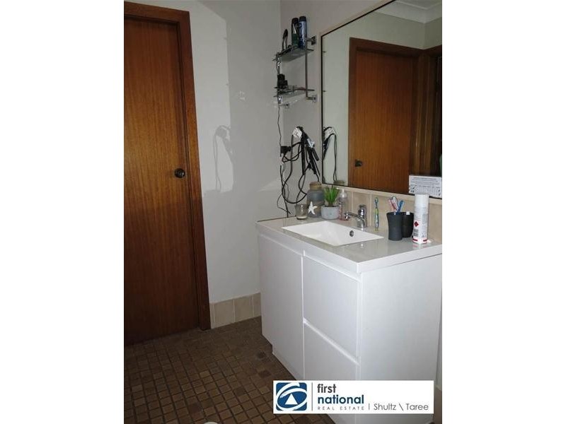 19 Sheppard Street, Old Bar NSW 2430