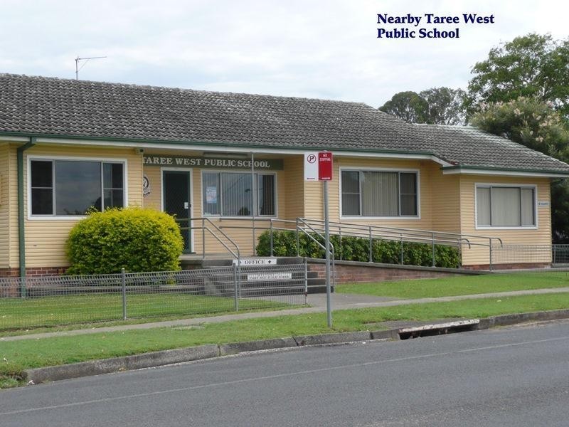 54 Cowan Road, Taree NSW 2430