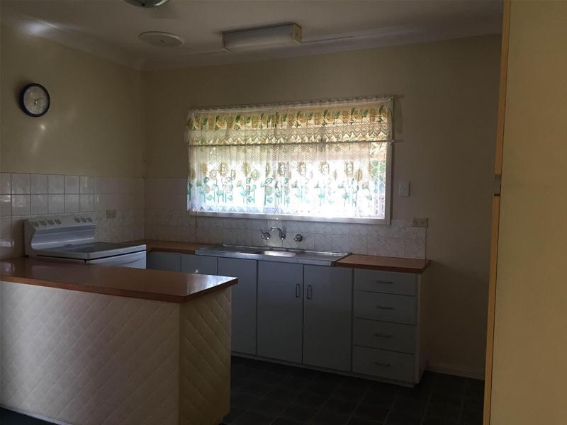 8b Commerce Street, Taree NSW 2430