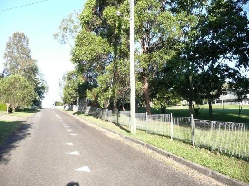 11 Hutchinson Street, Tinonee NSW 2430