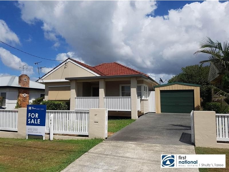 37 Edinburgh Drive, Taree NSW 2430