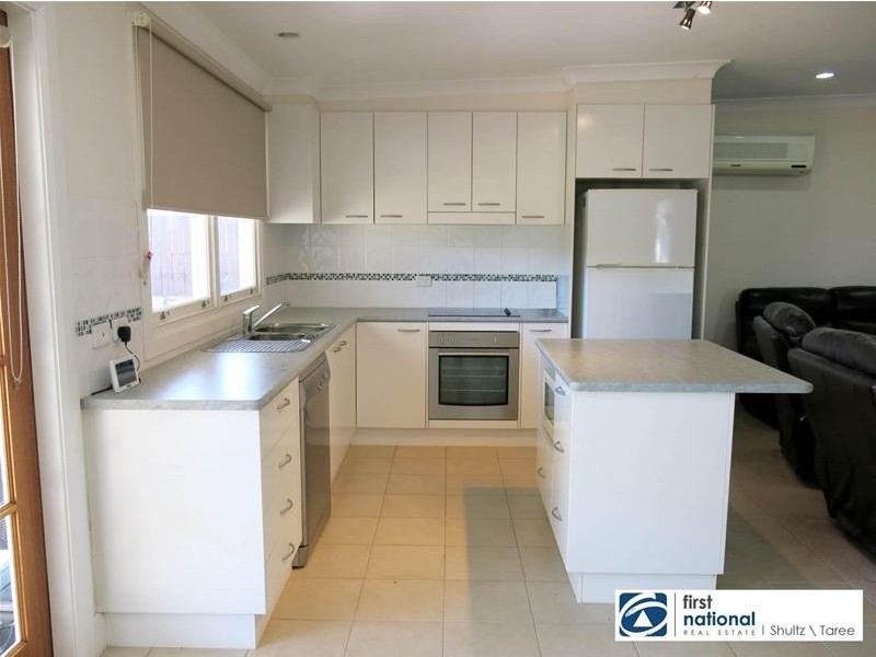 37 Edinburgh Drive, Taree NSW 2430