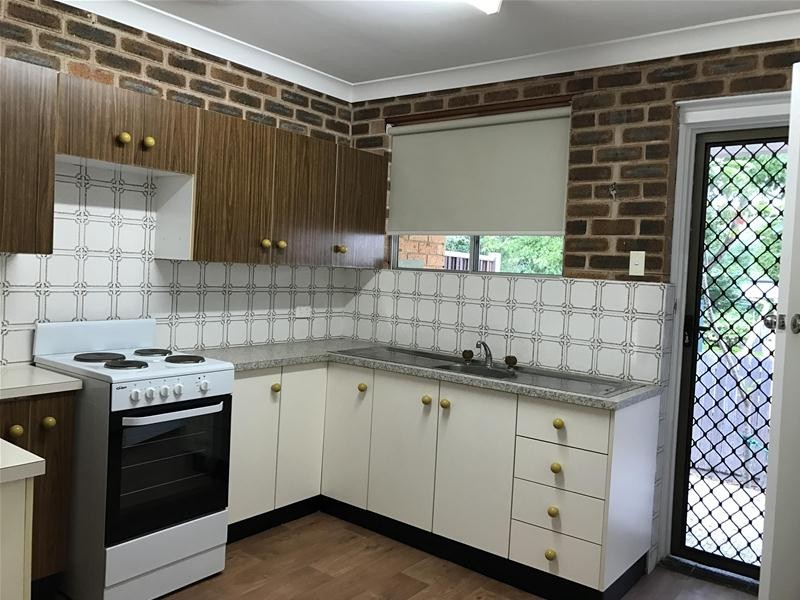 2/2 Richardson Street, Taree NSW 2430