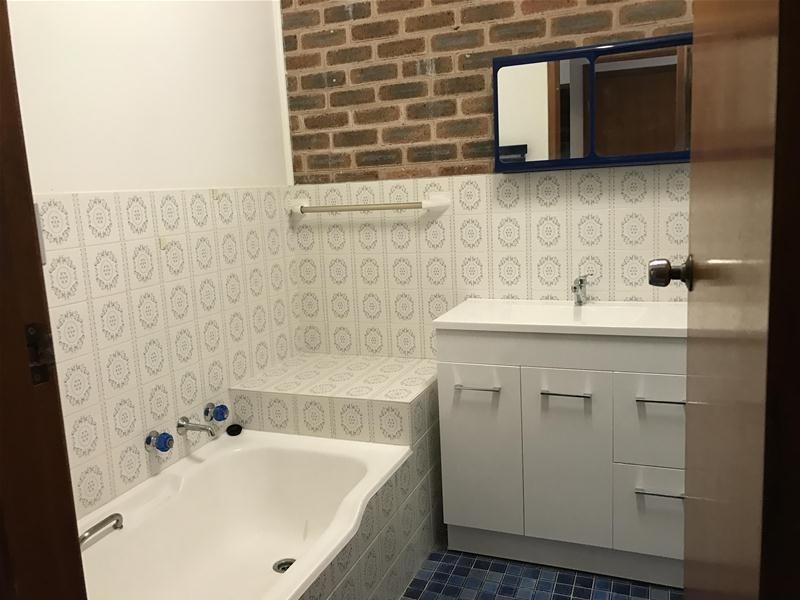 2/2 Richardson Street, Taree NSW 2430