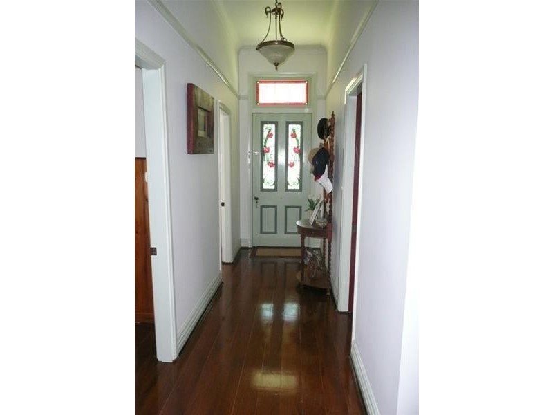 18 York Street, Taree NSW 2430