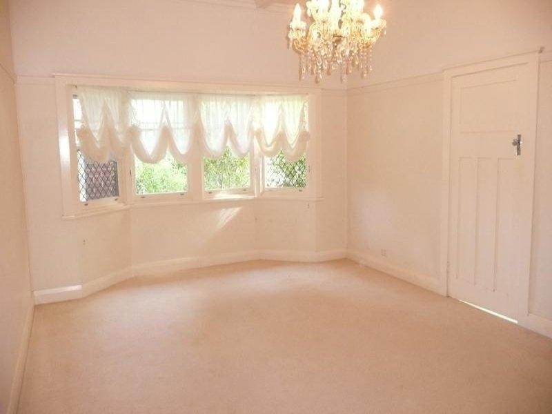 300 Victoria Street, Taree NSW 2430