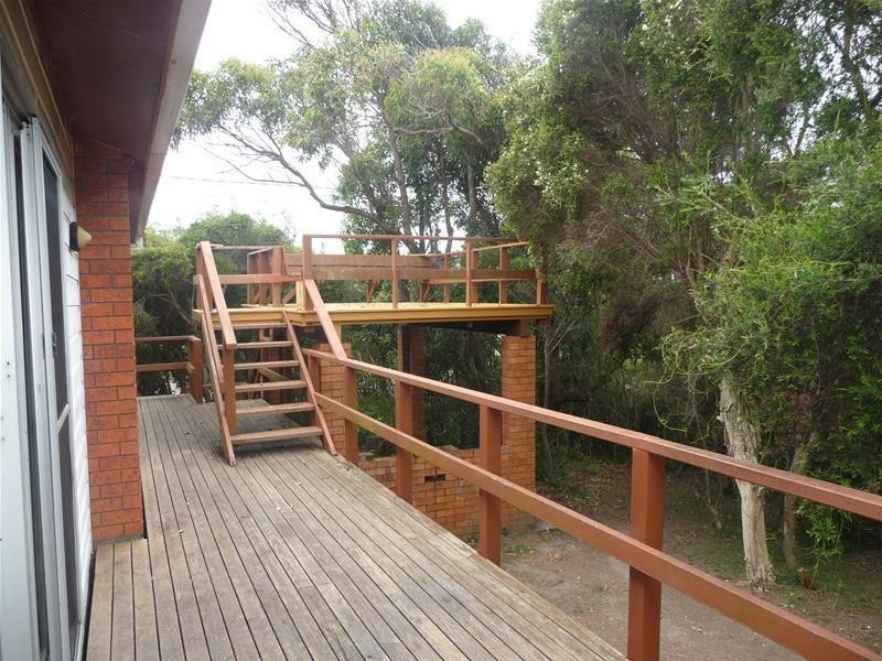 41 Marine Drive, Wallabi Point NSW 2430