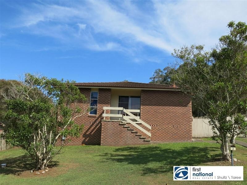 2 Fisher Street, Taree NSW 2430