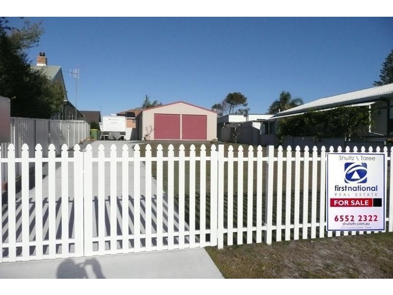 12 George Street, Old Bar NSW 2430